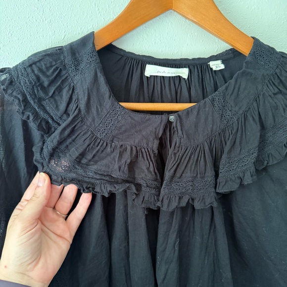 Doen Black Ruffled Blouse - Picture 10 of 12